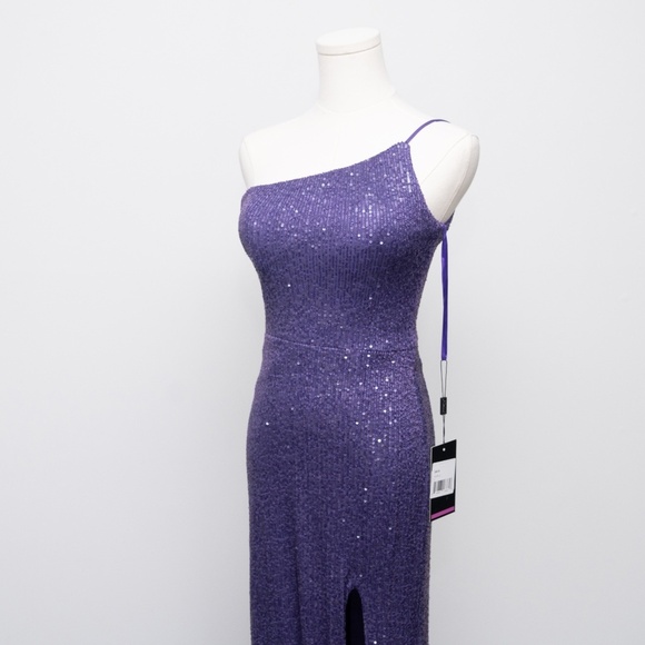 Le Femme Sequin One Shoulder Gown - Picture 11 of 13